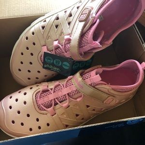 Stride Rite Phibian girls size 5 shoes